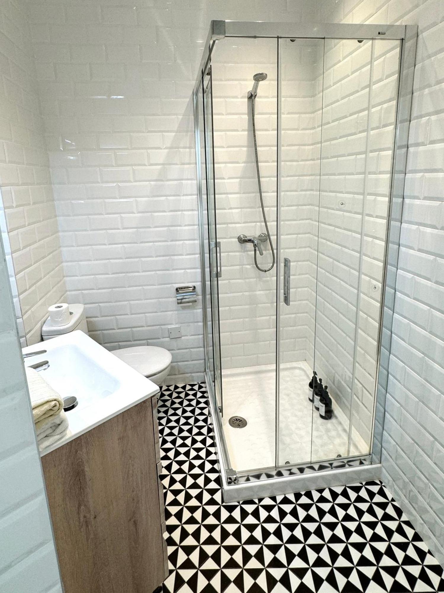 גיברלטר Stylish City Centre Studio - Grand Central House מראה חיצוני תמונה